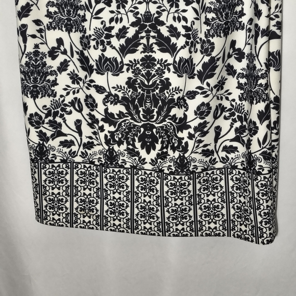Calvin Klein Black and White Floral Pencil Skirt - Picture 7 of 11